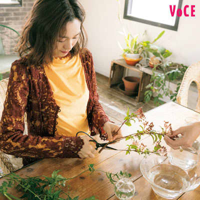 VOCE2020年11月号_桐谷美玲,ボリューム、高さも大事なポイント