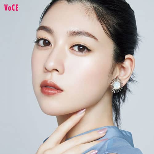 三吉彩花