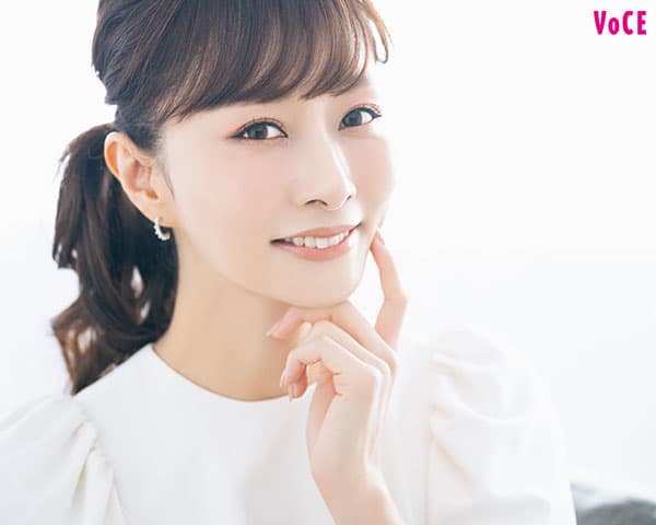 VOCE2020年12月号 石井美保