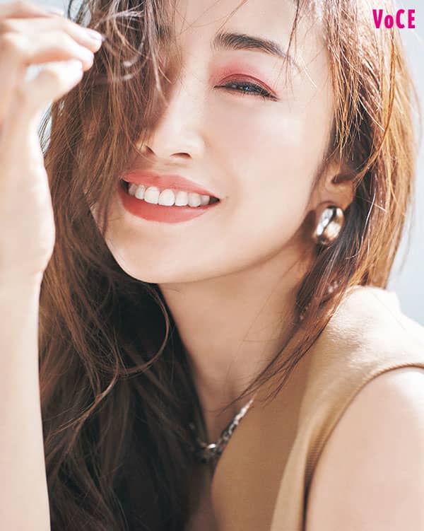 VOCE2021年1月号 神崎恵