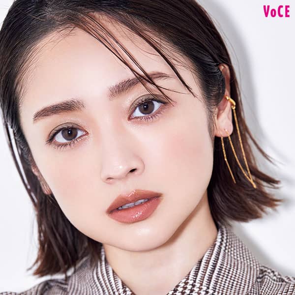 VOCE2021年1月号 安達祐実