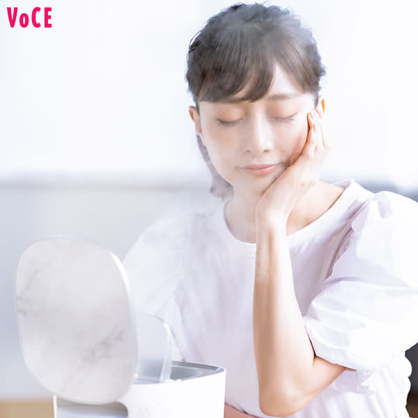 VOCE2020年12月号_石井美保