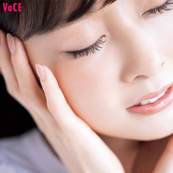 VOCE2020年12月号_石井美保