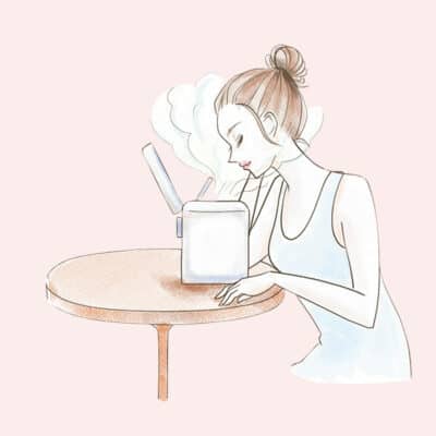逆効果なやりがち保湿ケア_超至近距離で-スチームを浴びる