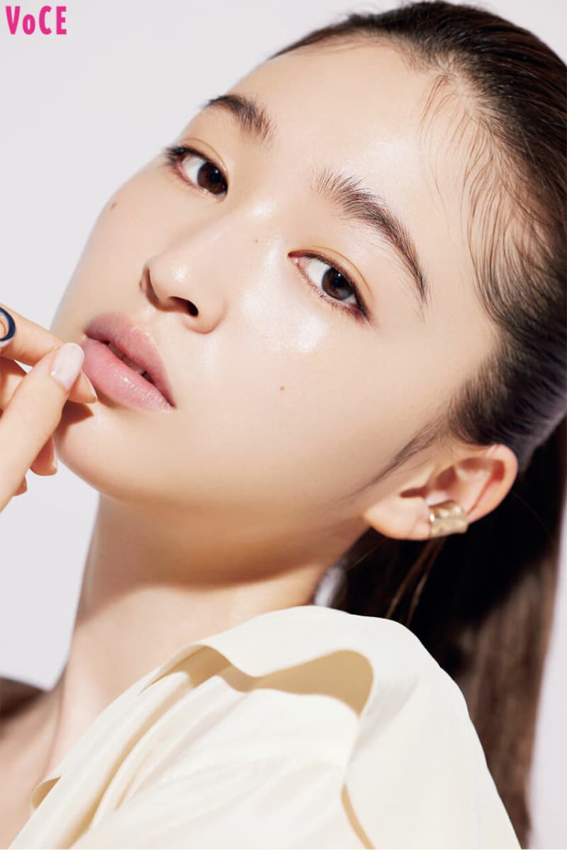VOCE2021年1月号 上西星来