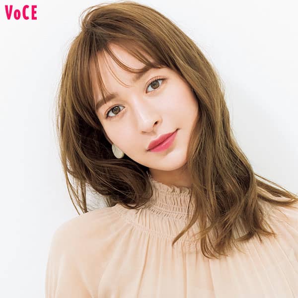VOCE2021年1月号_野崎萌香