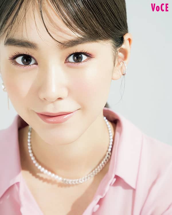 ママになってカムバック 桐谷美玲 1問1答 Cover Beauty 美容メディアvoce ヴォーチェ ママになってカムバック 桐谷美玲 1問1答 Cover Beauty 美容メディアvoce ヴォーチェ