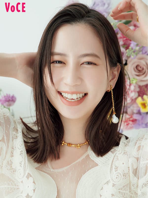 VOCE2021年4月号_河北麻友子