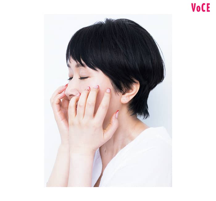 STEP2-2_タップして毛細血管を 刺激しながら入れ込む