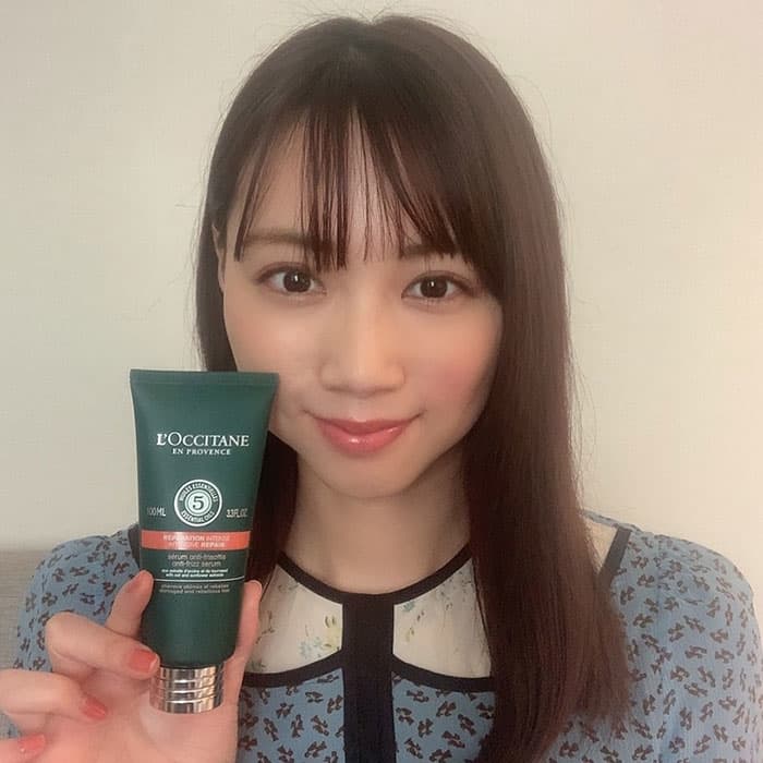 \クセとうねりが気になる、楠桃子がお試し/ ファイブハーブス リペアリングヘアミルクセラム