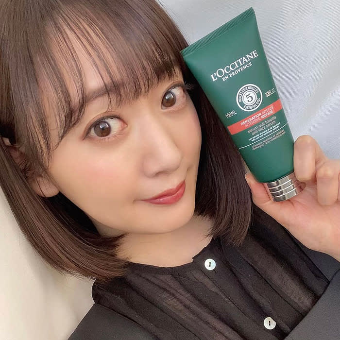 \髪の広がりが気になる、はまだこうがお試し/ ファイブハーブス リペアリングヘアミルクセラム