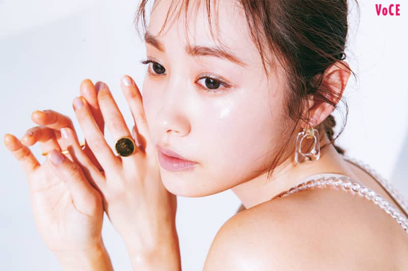 VOCE2021年5月号_高橋愛