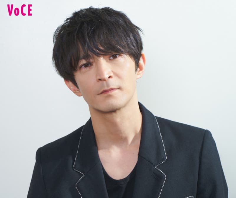 人気声優 津田健次郎 今も昔も 夢と現実の境目がちょっと怪しいかも 笑 Voce特別インタビュー 美容メディアvoce ヴォーチェ 人気声優 津田健次郎 今も昔も 夢と現実の境目がちょっと怪しいかも 笑 Voce特別インタビュー 美容メディアvoce ヴォーチェ