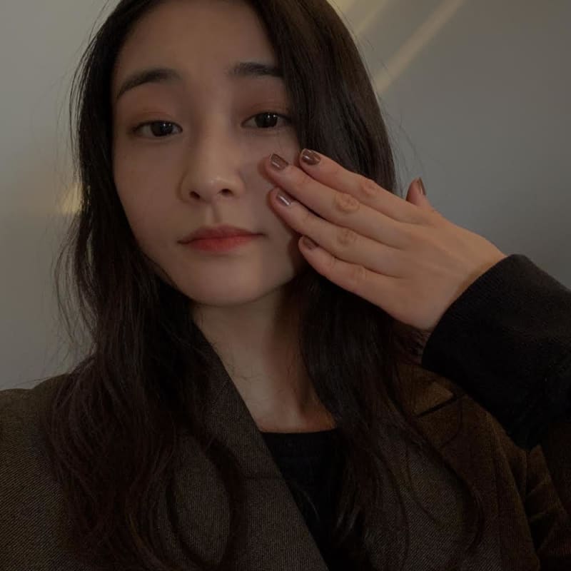 和田彩花さん推し▶︎▶︎ オサジ アップリフト ネイルカラー 15 Doukutsu(洞窟)