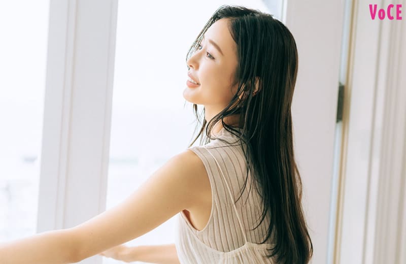 加治ひとみ
