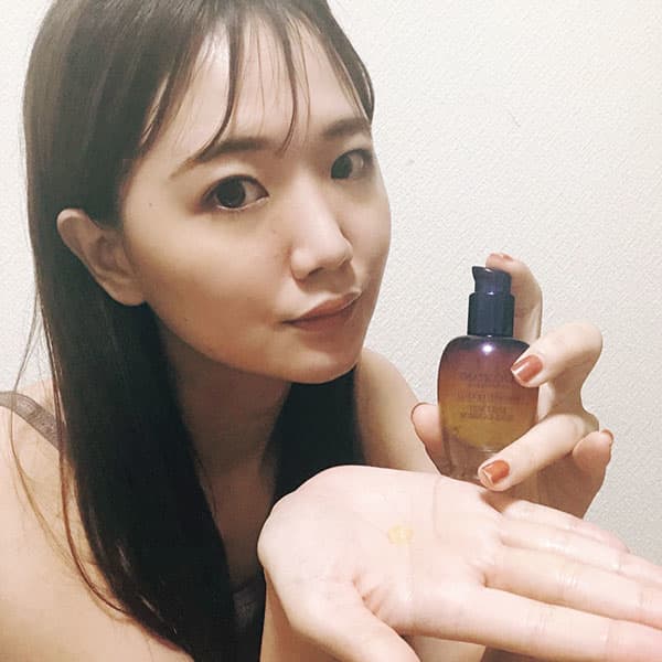 VOCE エディター 渡辺瑛美子/ロクシタン イモーテルオーバーナイトリセットセラム