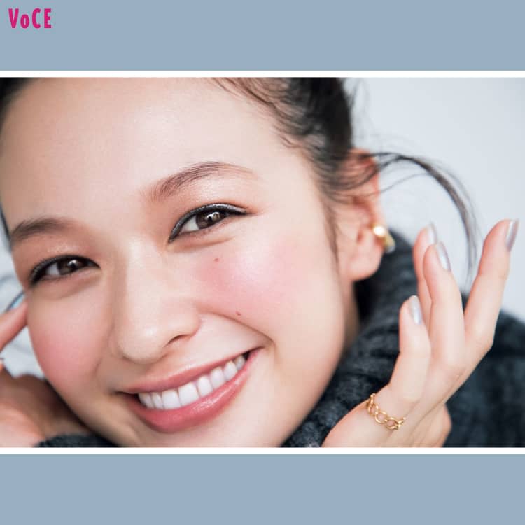VOCE2021年12月号 森絵梨佳