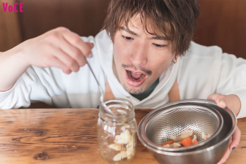 【EXITりんたろー。】作り置きでおいしく野菜不足解消!腸内環境を整える和風ピクルスに挑戦【連載62回】