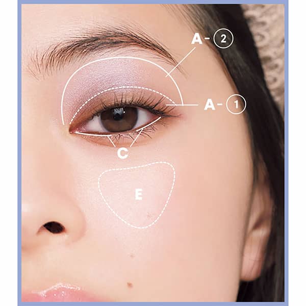 【Make-up Point】低温カラーのツヤで涼しげにまとめる