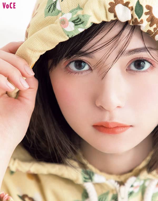 齋藤飛鳥 がオレンジリップでフレッシュなウブ顔に 乃木坂46がallプチプラで春顔に変身 美容メディアvoce ヴォーチェ