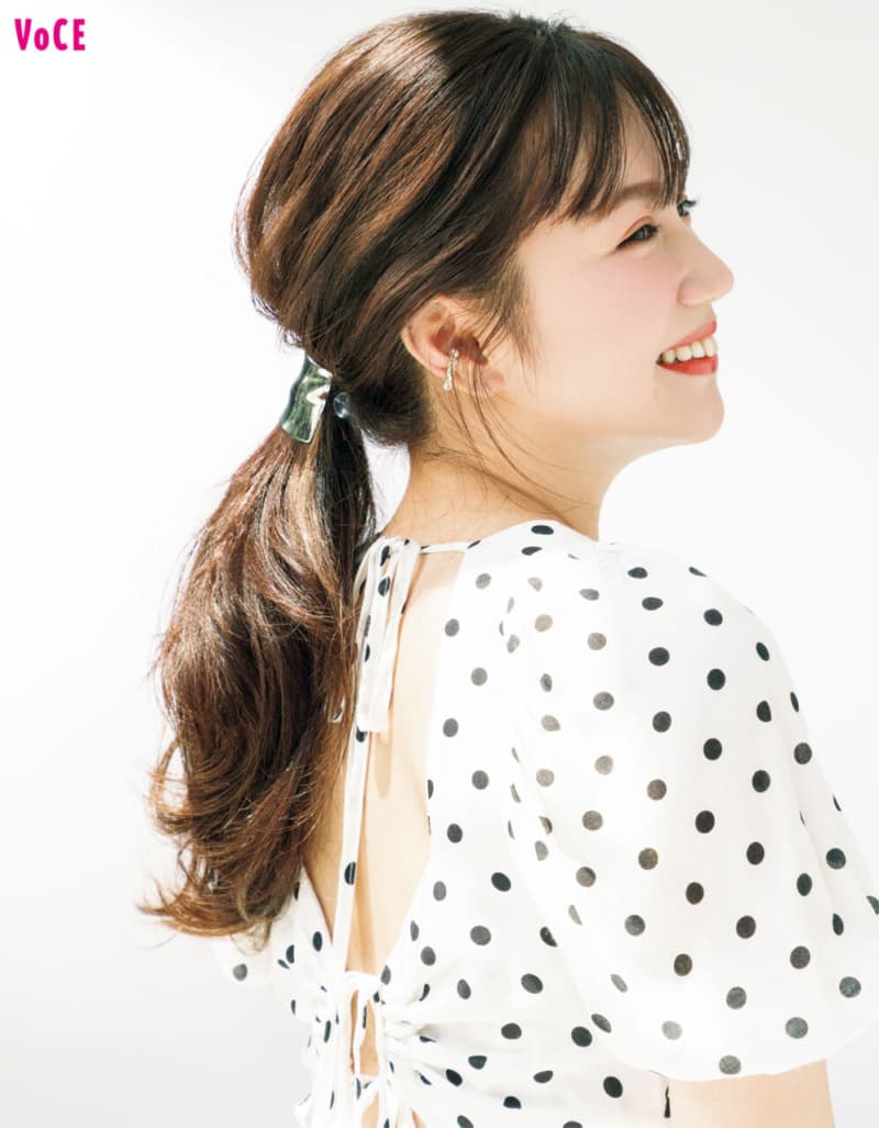 八木夏穂さん フェミニンポニーテール