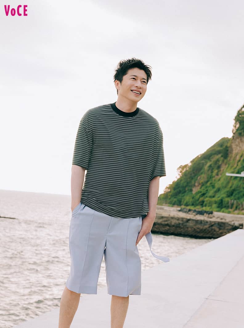 「海のあるシチュエーションいいね。今度来たら釣りしようぜ!」