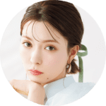 モデル 八木アリサさん