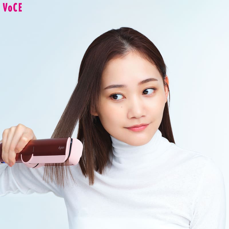 革新的技術に美賢者が太鼓判!Dyson Airstrait™ストレイトナー 革新的技術に美賢者が太鼓判!Dyson Airstrait™ストレイトナー