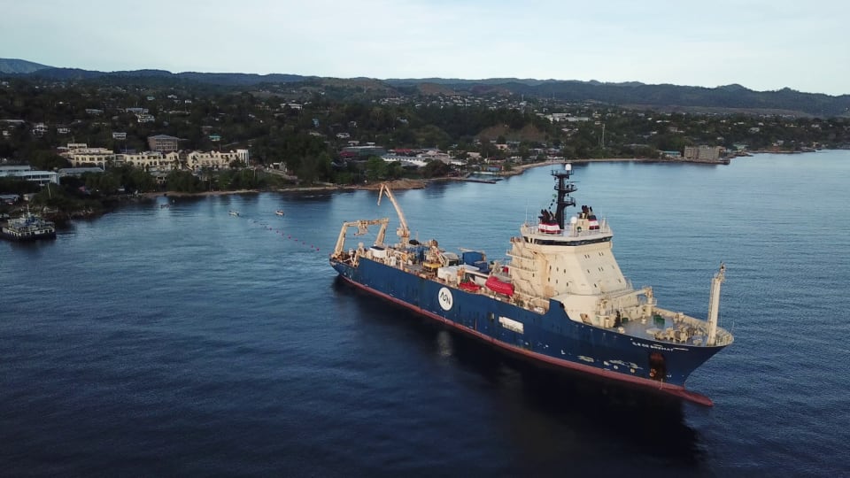 The Ile de Brehat laying cable from Honiara (Credit: ASN)