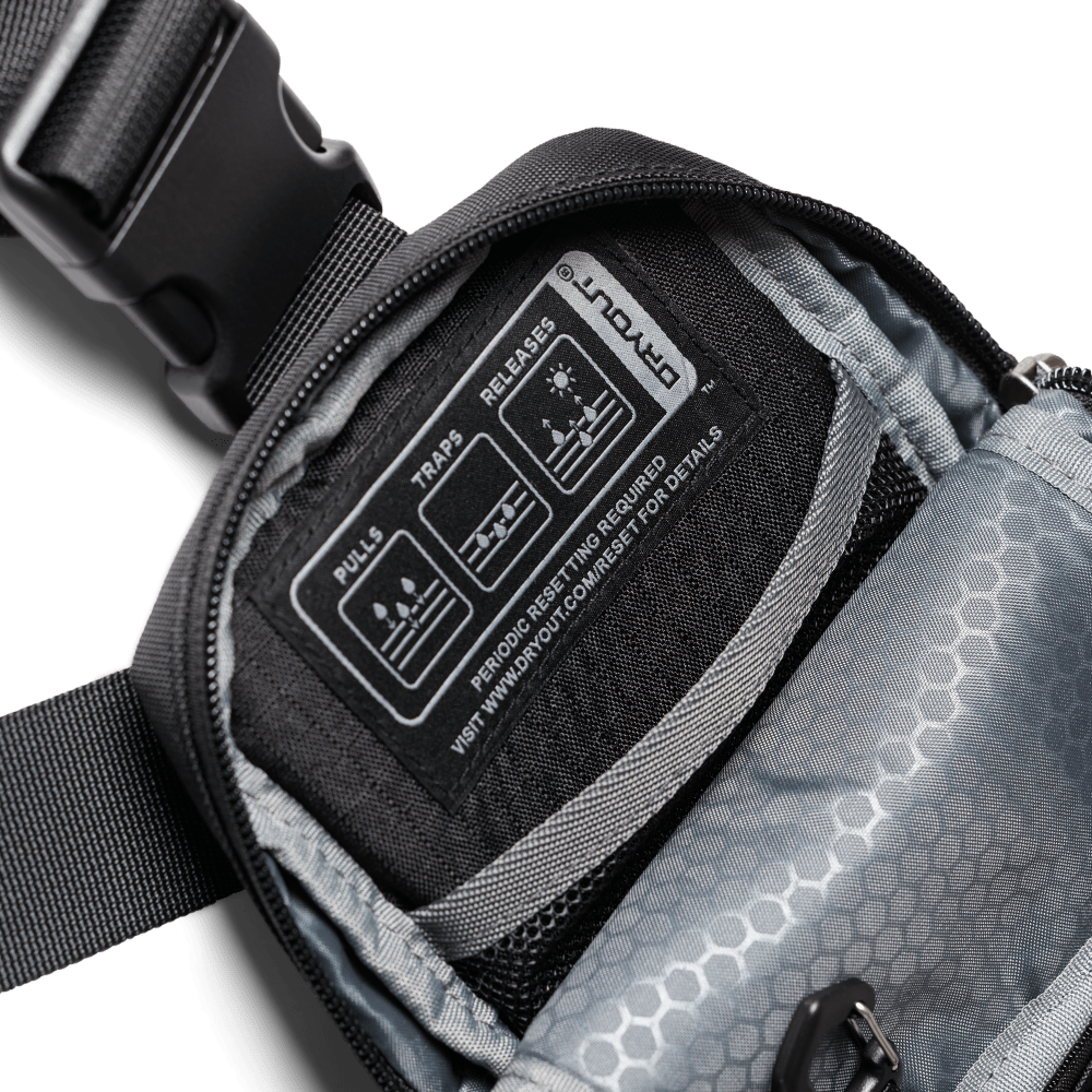 Wholesale cell phone accessory Urban Armor Gear (UAG) - Dryout Cross-Body Tech Sling - Black