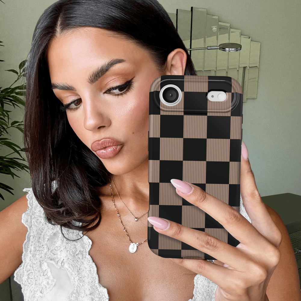 Wholesale cell phone accessory VELVET CAVIAR - MagSafe Case for Apple iPhone Air - Mocha Vibe