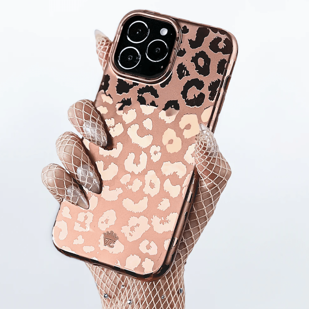 Wholesale cell phone accessory Velvet Caviar - MagSafe Case for Apple iPhone 16 - Bronze Chrome