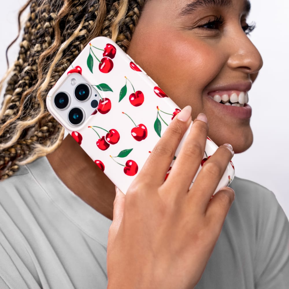 Wholesale cell phone accessory VELVET CAVIAR - MagSafe Case for Apple iPhone 16 Pro - Mon Cheri