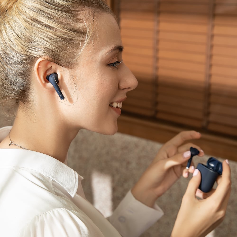 Wholesale cell phone accessory Defunc - True GO Slim Wireless In Ear Headphones - Blue