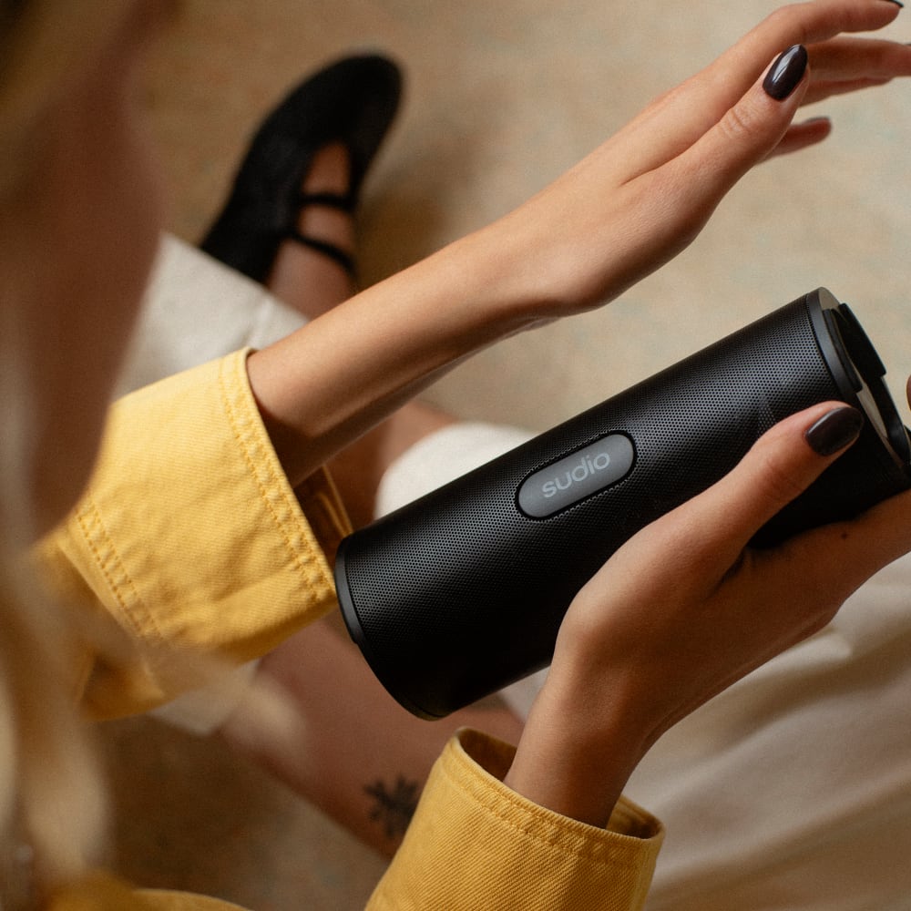 Wholesale cell phone accessory Sudio - F4 Portable Bluetooth Speaker - Black