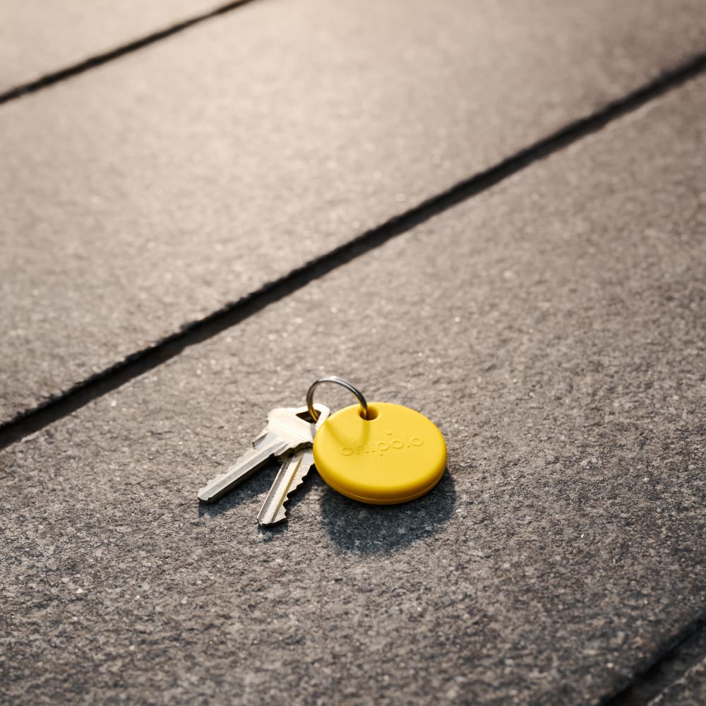 Wholesale cell phone accessory Chipolo - POP Tracking Tag for Apple and Google Devices - Yellow