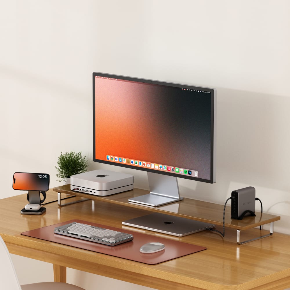 Wholesale cell phone accessory Satechi - Vegan-Leather Premium Desk Mat - Brown