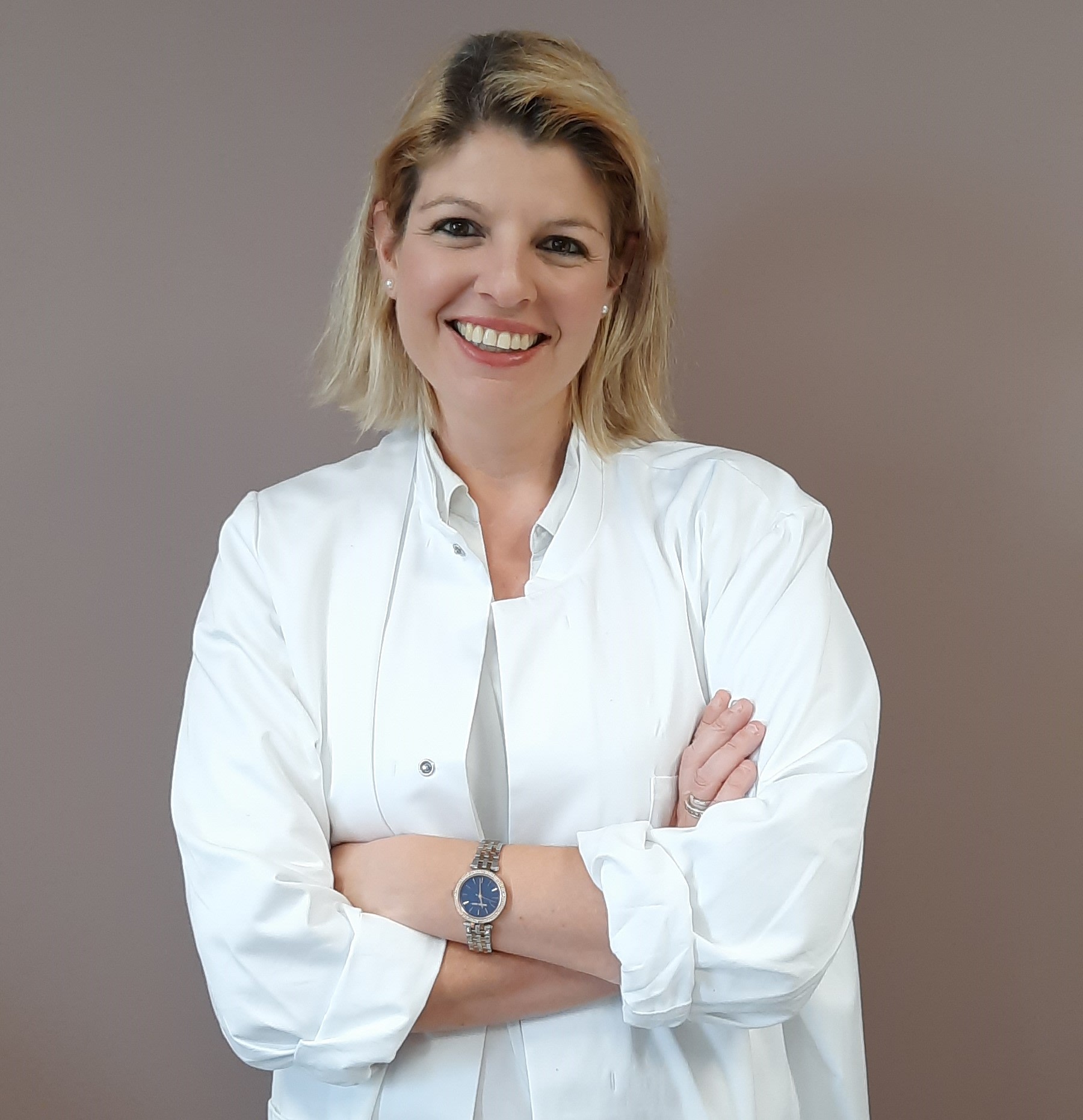 Dr. Zoi ALEVRA