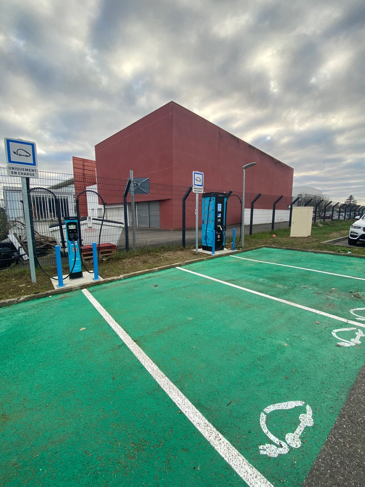 borne électrique clinique agen vue ENAP