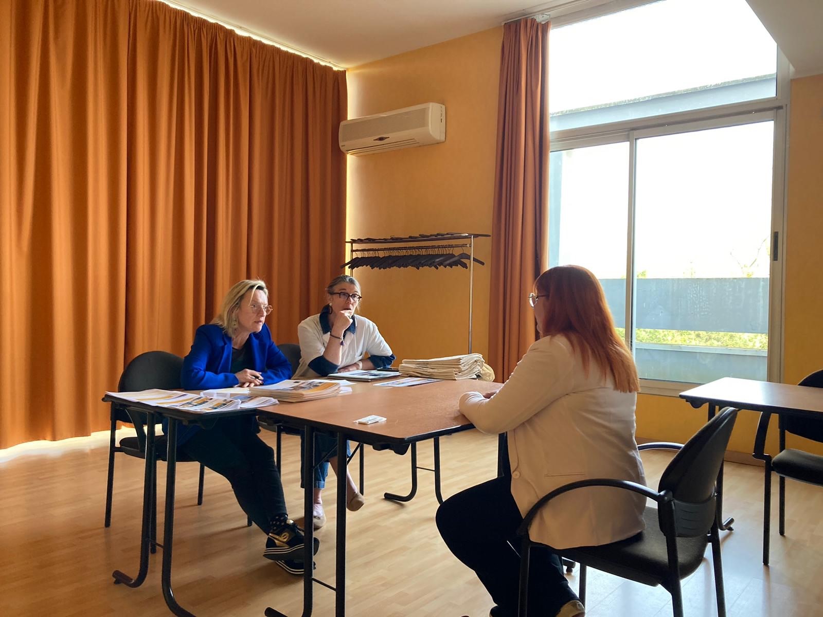 Job dating st claude