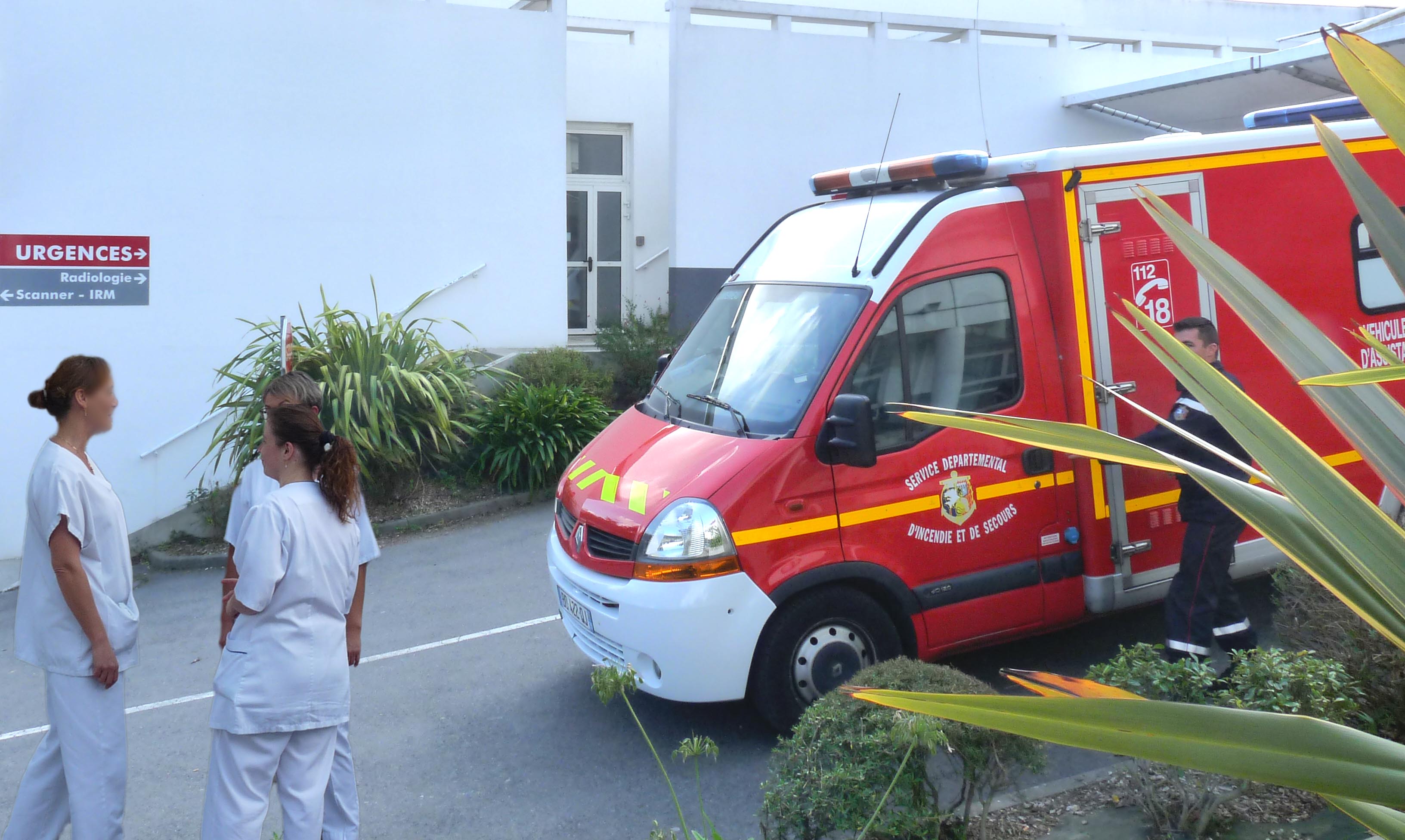 Photo urgences extérieur Keraudren