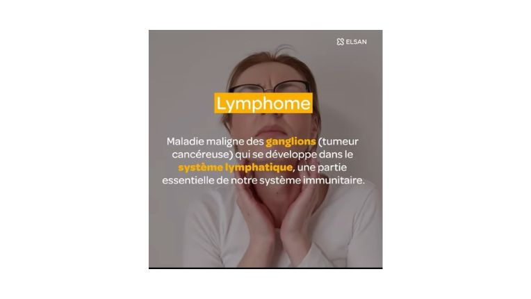Journee mondiale contre le lymphome. Une femme se palpe le cou en grimaçant de douleur.