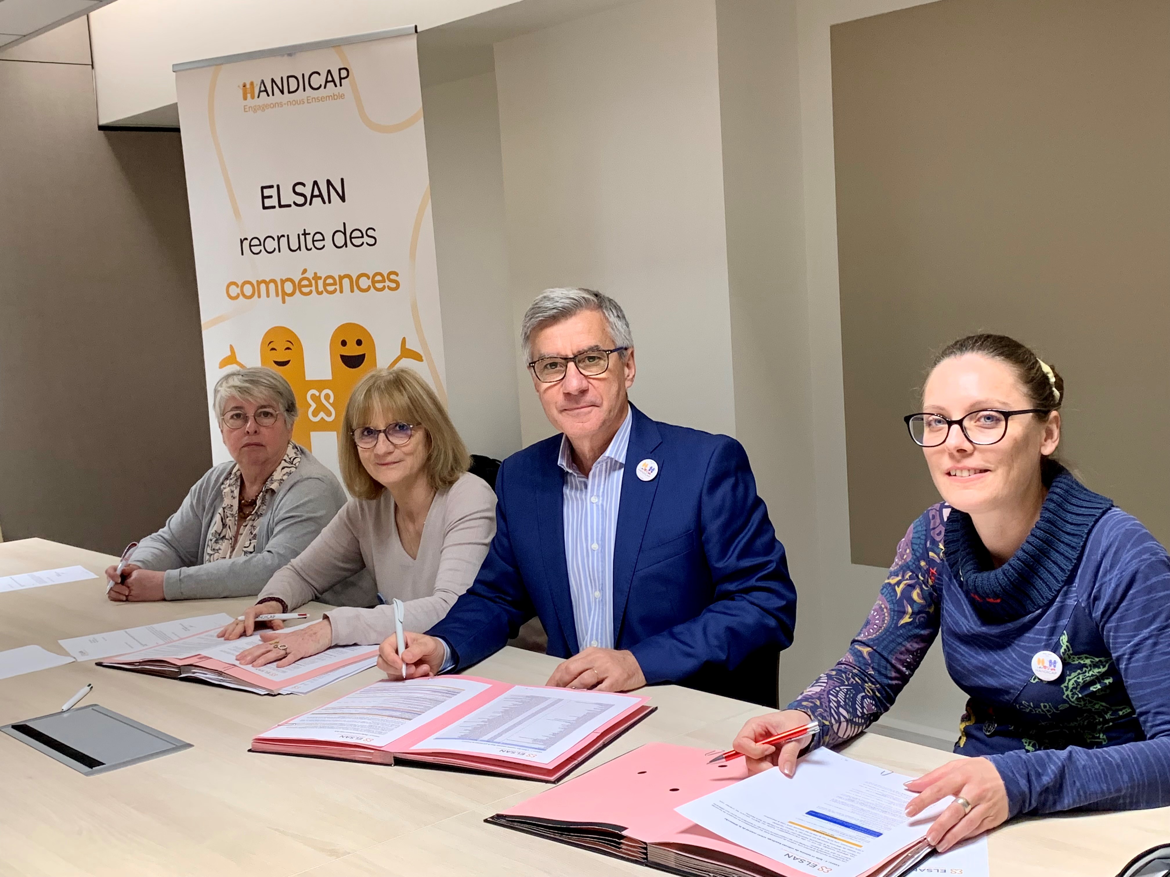 Signature de l'accord handicap groupe ELSAN