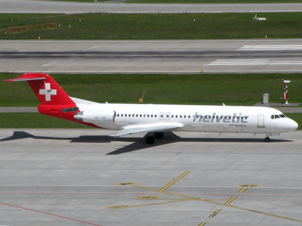 Helvetic Airways Fokker 100