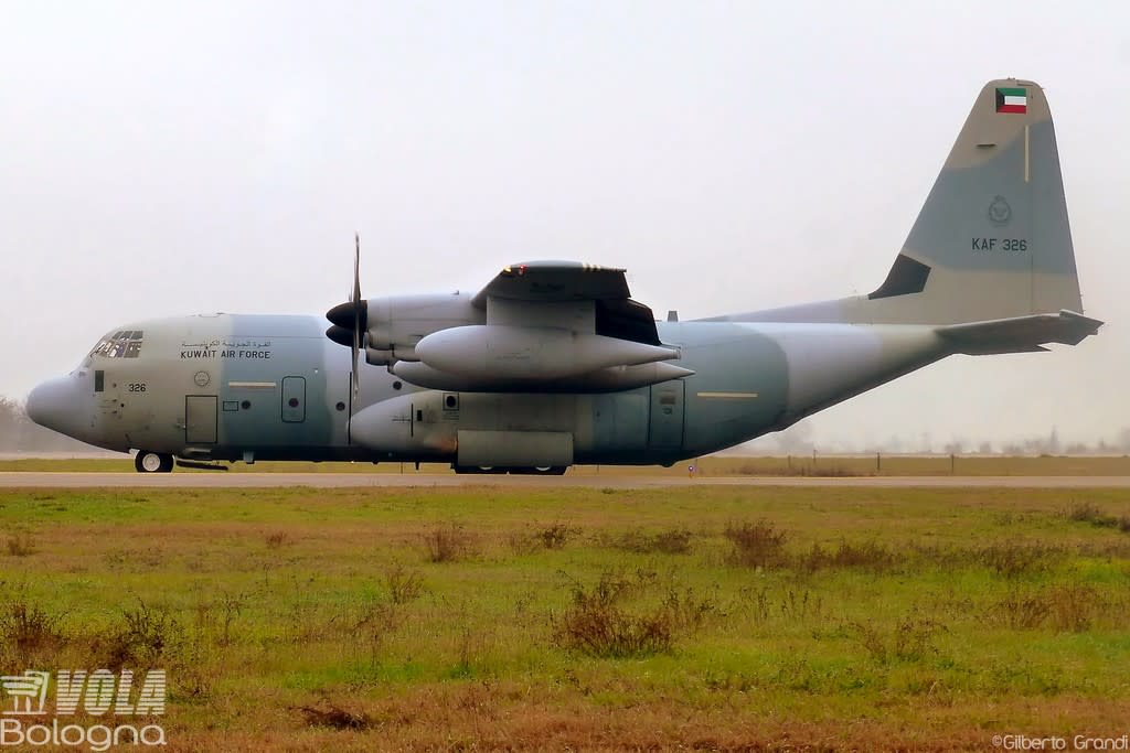 Kuwait Air Force Lockheed  KC-130J Hercules  