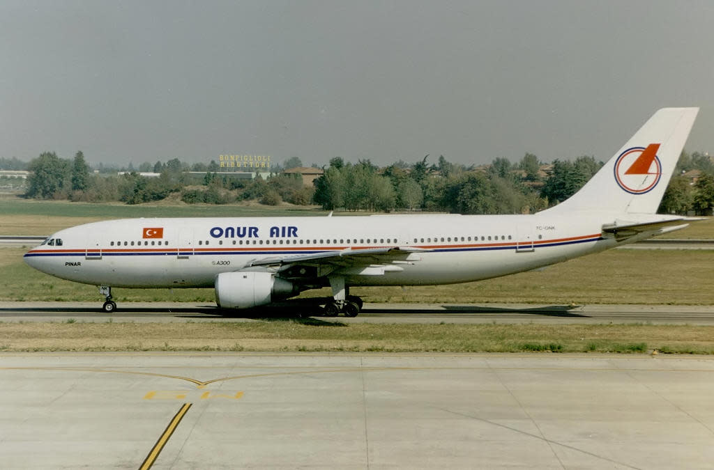Onur Air Airbus A300