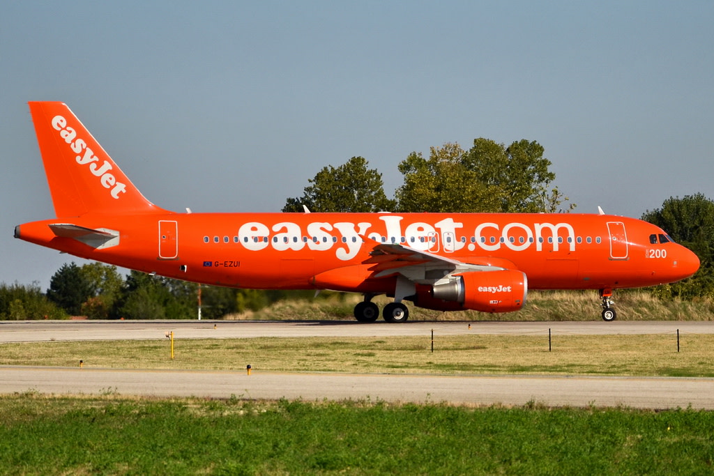 Easyjet Airbus A320-214