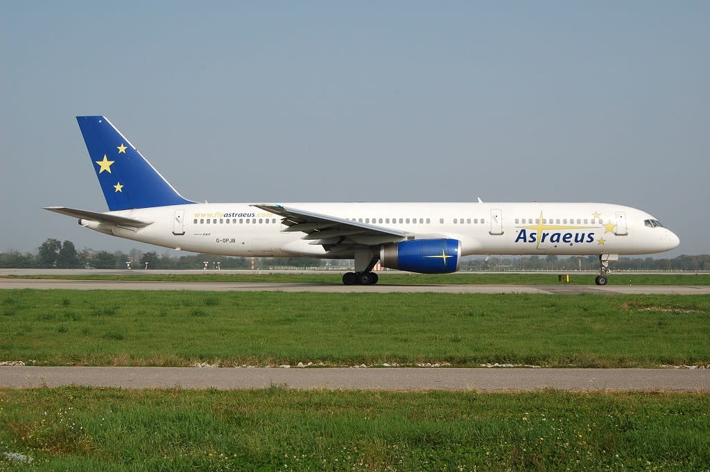 Astraeus Boeing 757-200