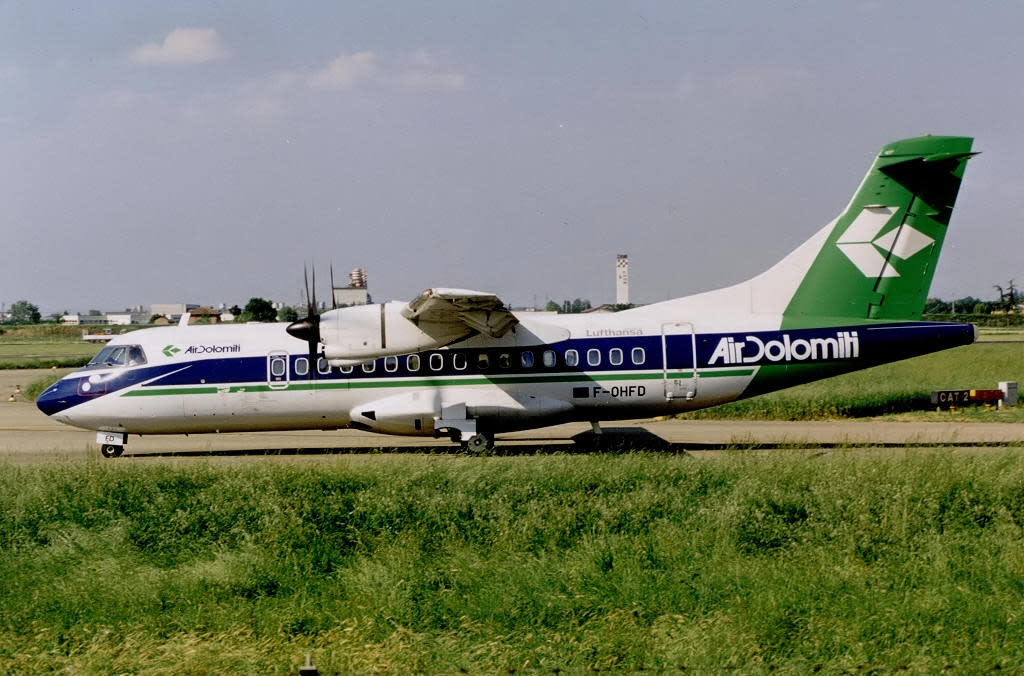 Air Dolomiti ATR 42-300