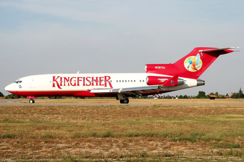Kingfisher (United Beweries Holdings) Boeing 727-44 